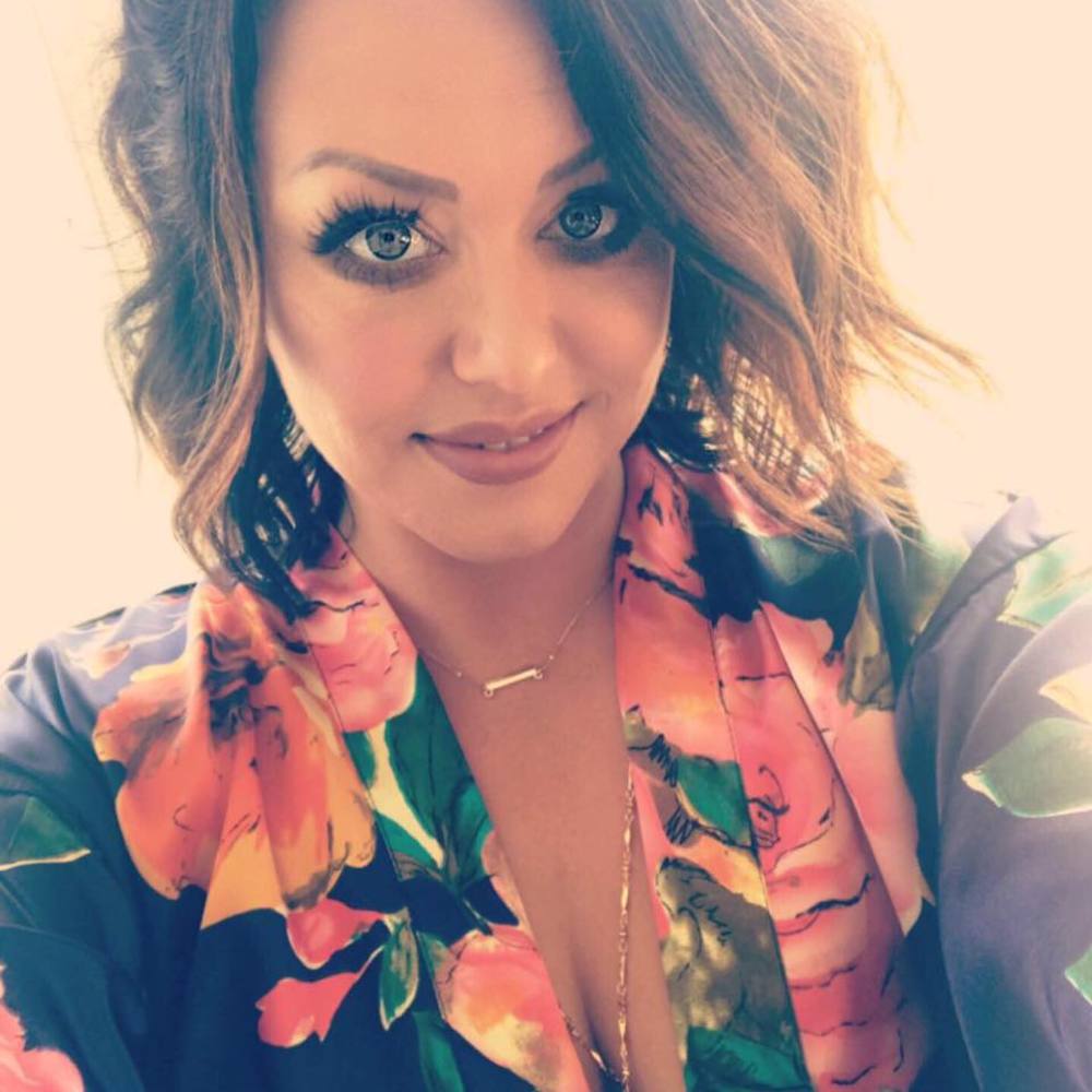 Meet your Posher, Lacey